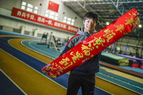 西汉姆联、利兹联谁能抓住救命稻草？